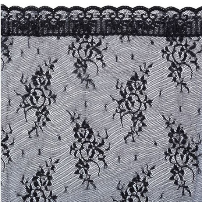 CHAPEL VEIL - BLACK LACE - TRADITIONAL