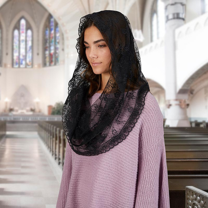 CHAPEL VEIL - BLACK LACE - INFINITY