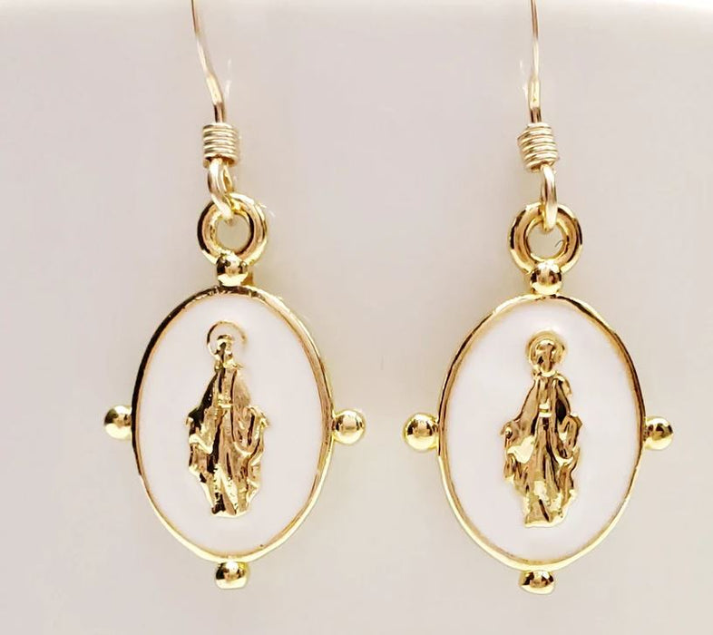 Guided Earrings White