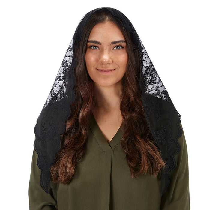 Black Scallop Floral Chapel Veil