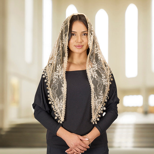 Beige Little Flower Chapel Veil