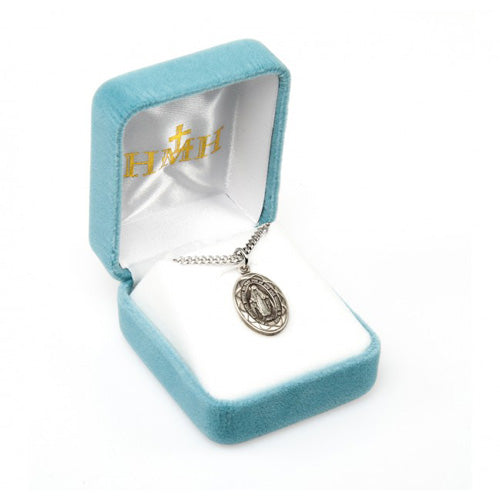 MIRACULOUS MEDAL WITH SCALLOPED EDGE - STERLING SILVER - 18" CHAIN
