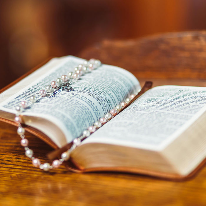 The Best Catholic Devotionals for Deepening Your Prayer Life
