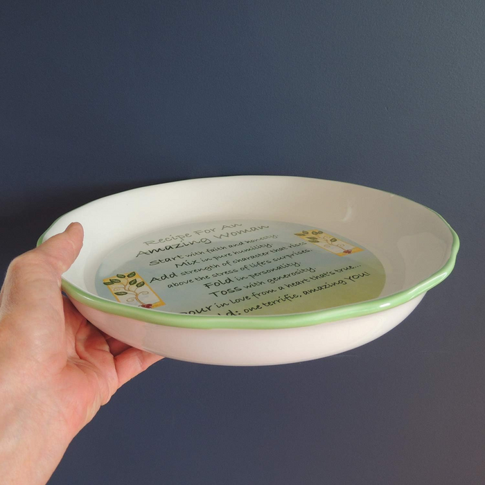 PIE PLATE - AMAZING WOMAN - 10.5"X2"