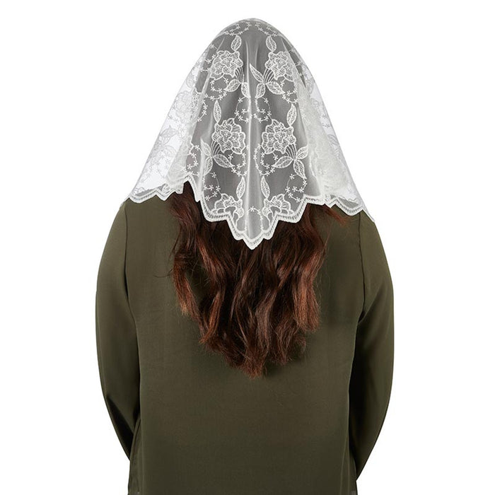 White Scallop Floral Chapel Veil