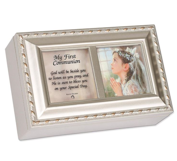 Music Box First Communion Girl 6" x 4"