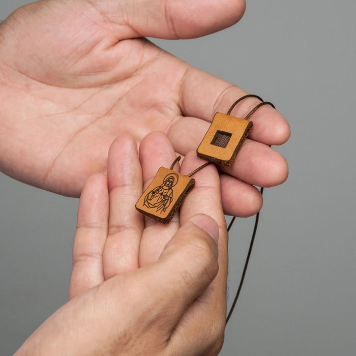Scapular Genuine Leather on Cord