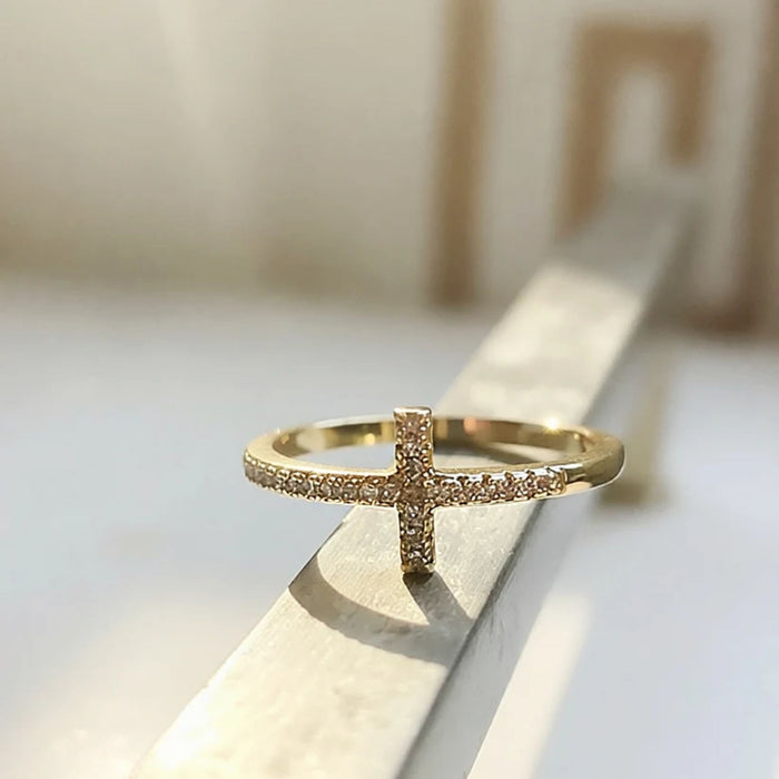Walk in Love Ring in Gold Size 7