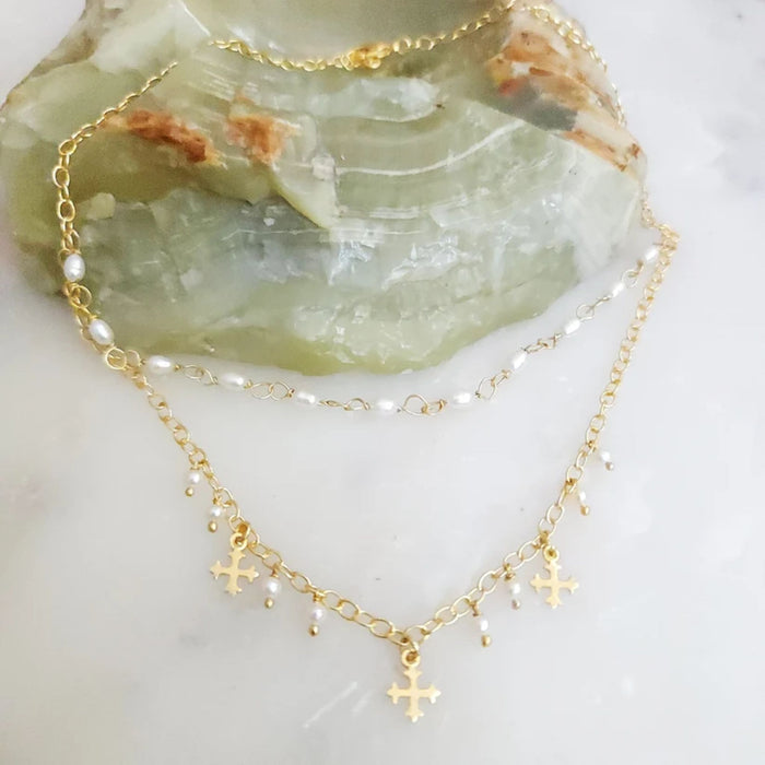 Gaze 18" Necklace