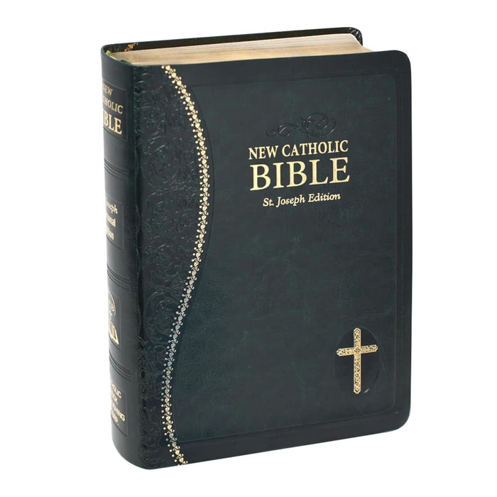 St. Joseph New Catholic Bible in Green (Gift Edition-Personal Size)