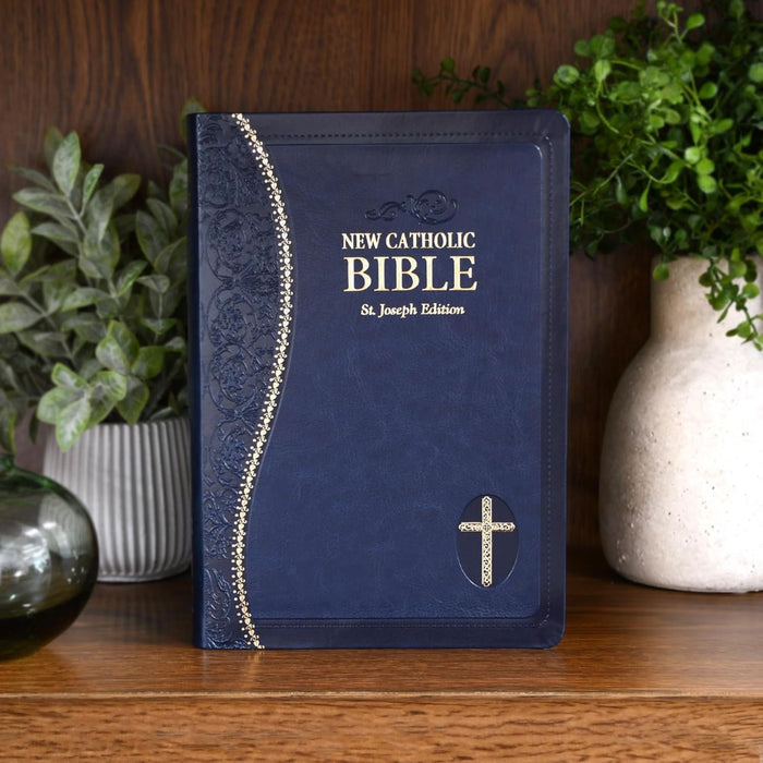 St. Joseph New Catholic Bible in Blue (Gift Edition-Personal Size)
