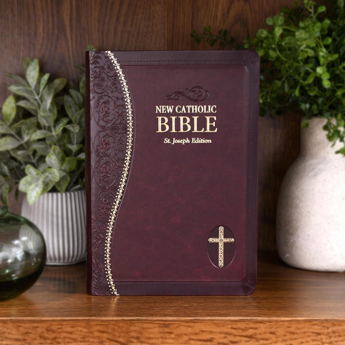 St. Joseph New Catholic Bible in Burgundy (Gift Edition-Personal Size)