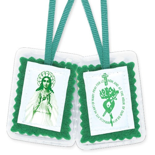 SCAPULAR - GREEN - PLASTIC COVER