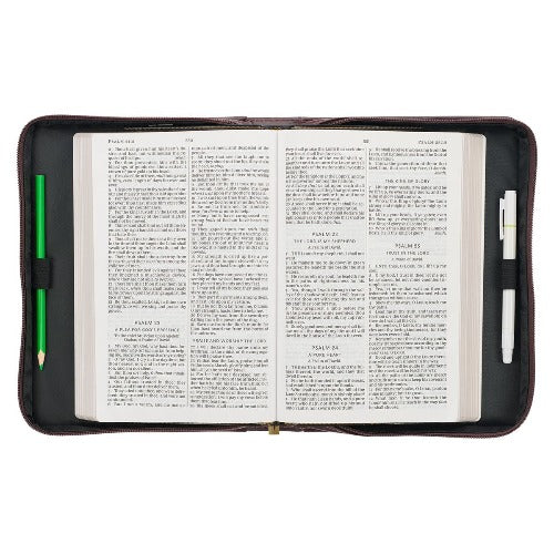 Bible Cover (M) "Stand Firm in Faith" with Bear